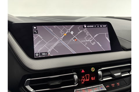 BMW 1-serie 118i M-Sport 141PK Pano Sfeer Virtual LED Carplay Clima Cruise Navi PDC 19"LMV