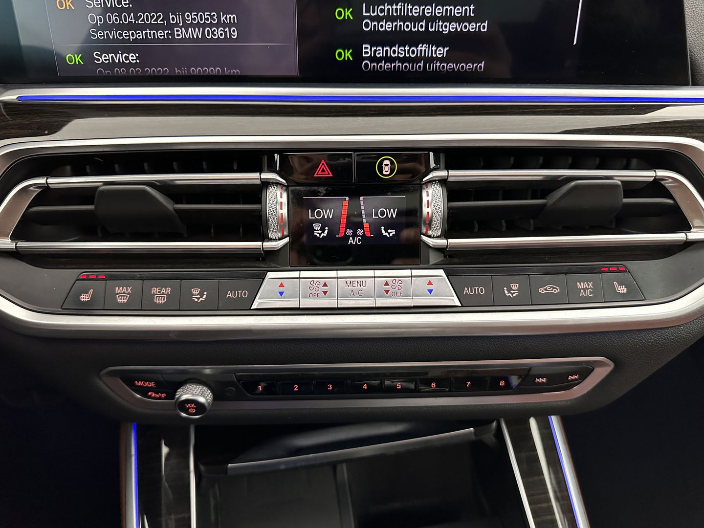BMW X5 M50d High Executive Aut. *PANO | HEAD-UP | MERINO-LEATHER | LASER-LIGHT | TOP-VIEW | HARMAN/KARDON | MEMORY-PACK | DIGI-COCKPIT | DAB+ | COMFORT/HEATED-SEATS | NAVI-FULLMAP | KEYLESS | 21''ALU*