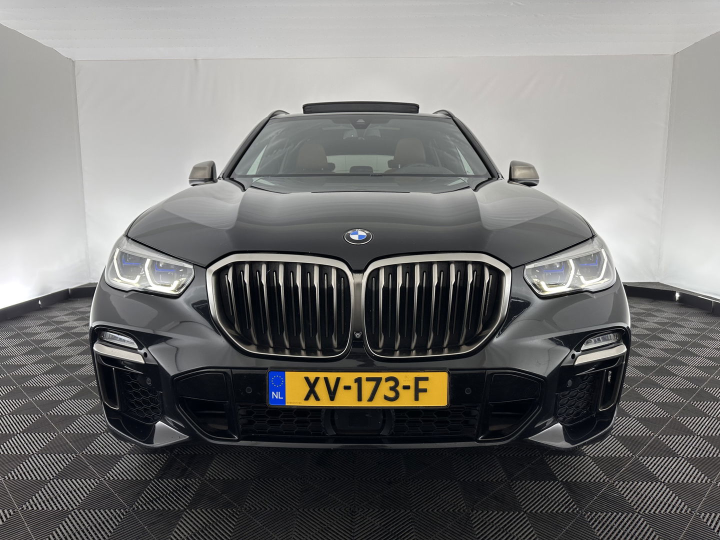 BMW X5 M50d High Executive Aut. *PANO | HEAD-UP | MERINO-LEATHER | LASER-LIGHT | TOP-VIEW | HARMAN/KARDON | MEMORY-PACK | DIGI-COCKPIT | DAB+ | COMFORT/HEATED-SEATS | NAVI-FULLMAP | KEYLESS | 21''ALU*