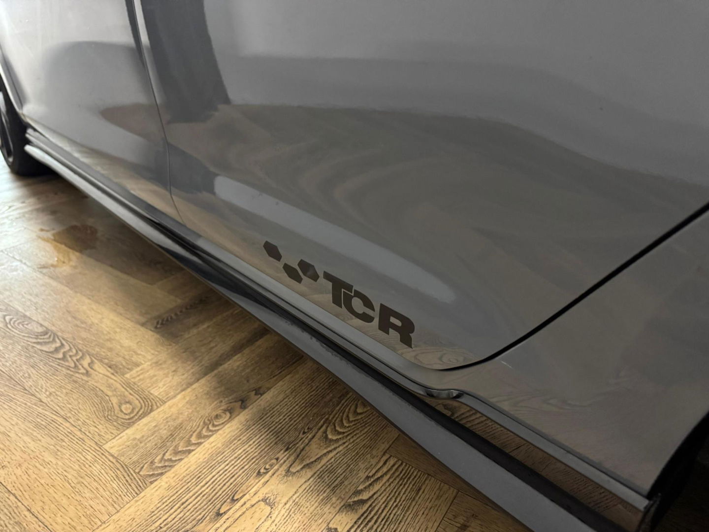 Volkswagen Golf 2.0 TSI GTI TCR PANO KEYLESS