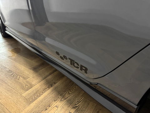 Volkswagen Golf 2.0 TSI GTI TCR PANO KEYLESS