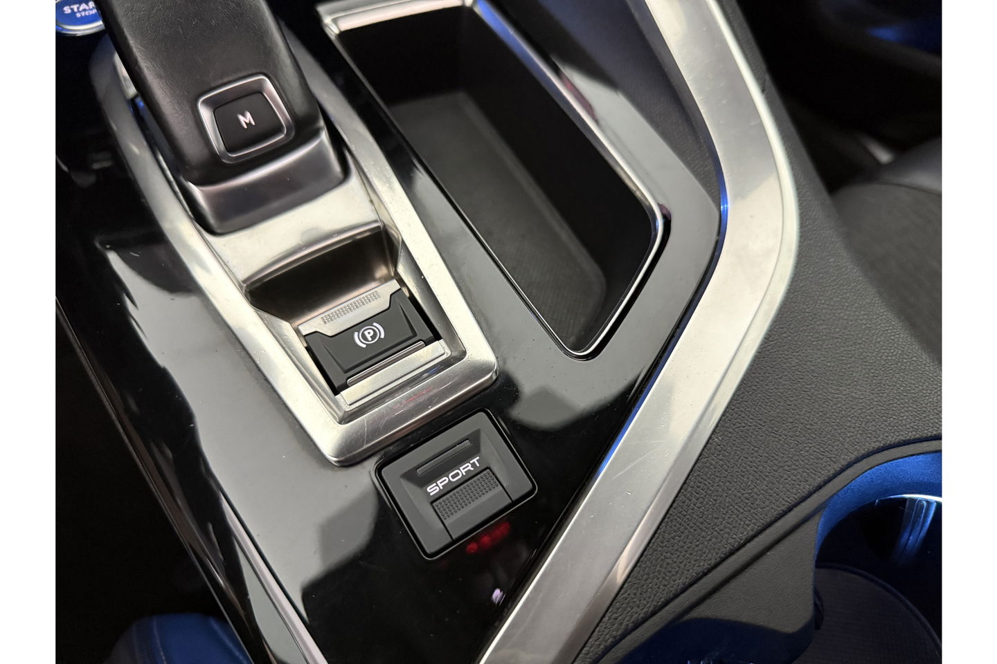 Peugeot 5008 1.6 e-THP GT-Line 7p 165PK 360 Camera Pano Sfeer LED Carplay Cruise Virtual Navi 19"LMV PDC