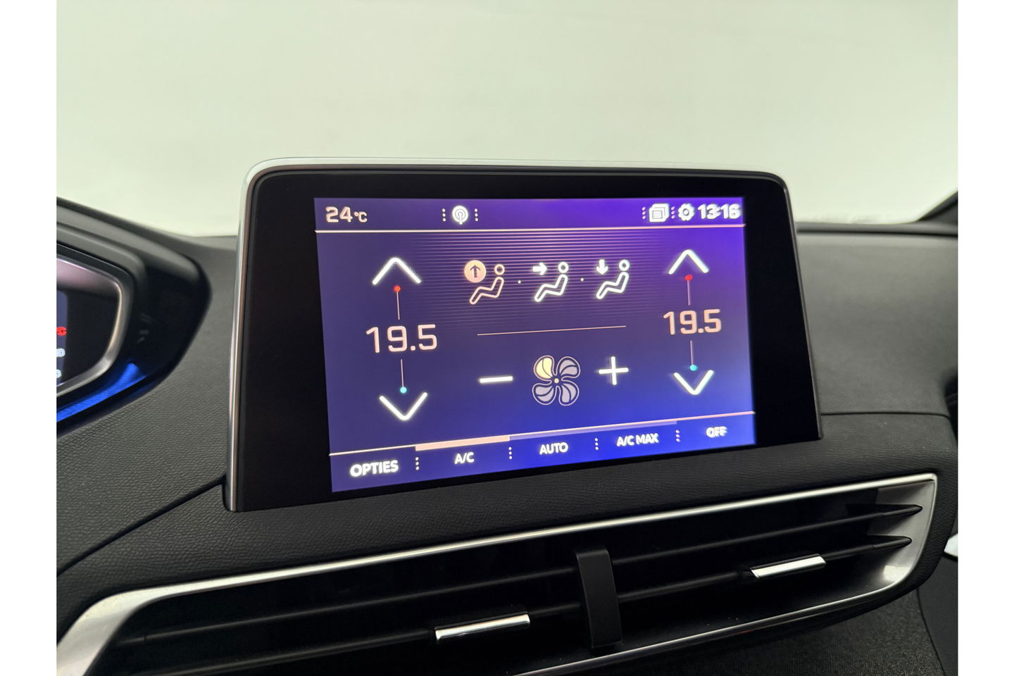 Peugeot 5008 1.6 e-THP GT-Line 7p 165PK 360 Camera Pano Sfeer LED Carplay Cruise Virtual Navi 19"LMV PDC