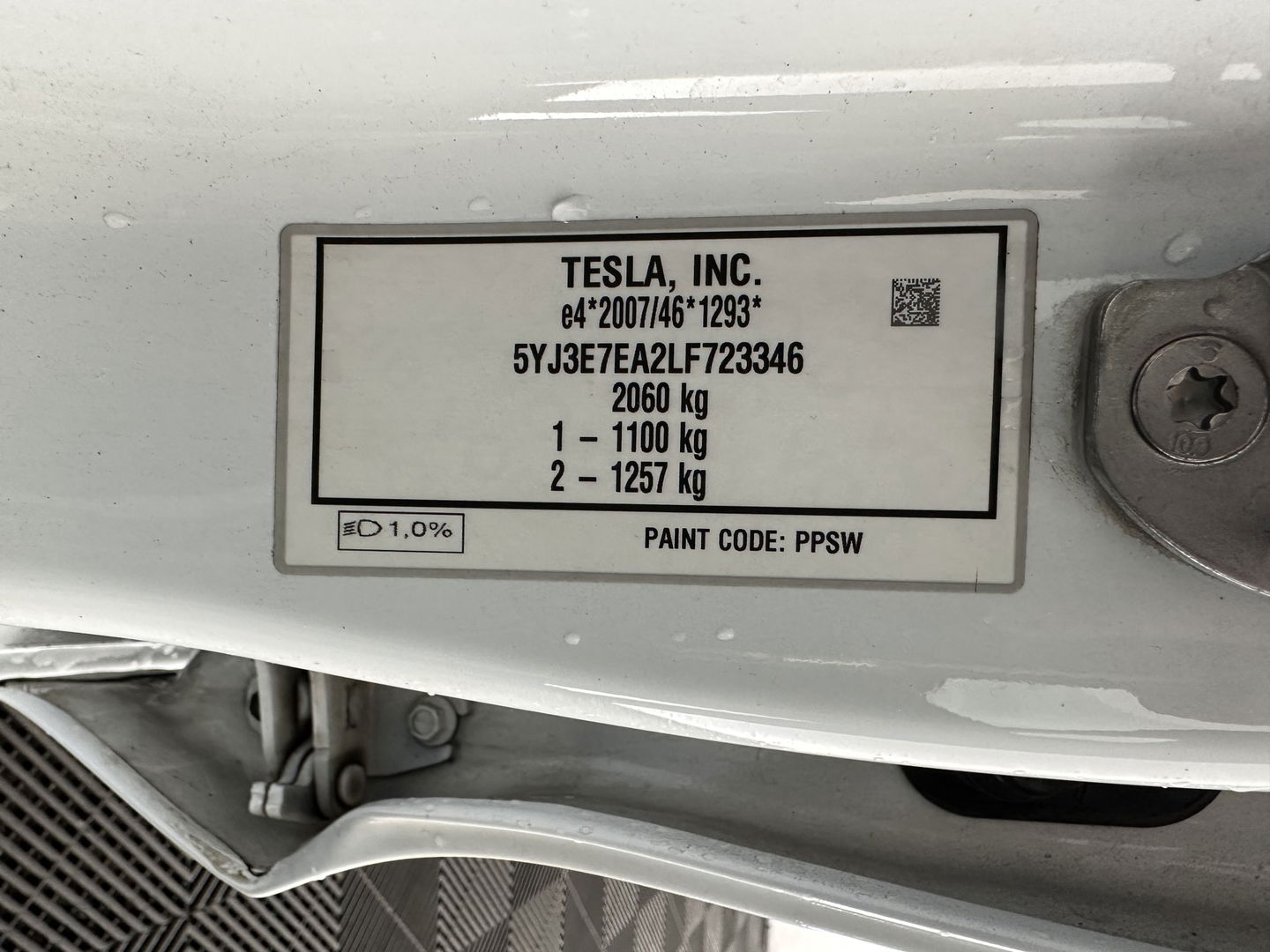 Tesla Model 3 Standard RWD Plus 60 kWh [ 3-Fase ] (INCL-BTW) Aut. *PANO | AUTO-PILOT | LUXURY-LEATHER | KEYLESS | FULL-LED | MEMORY-PACK | SURROUND-VIEW | DAB | CARPLAY | DIGI-COCKPIT | LANE-ASSIST | COMFORT-SEATS | 18"ALU*