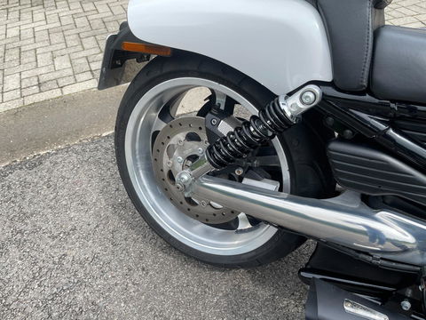 Harley Davidson Chopper VRSCF V-Rod Muscle STAGE.1 Vance & Hines Nl Geleverd 1e eigenaar