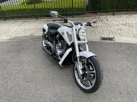 Harley Davidson Chopper VRSCF V-Rod Muscle STAGE.1 Vance & Hines Nl Geleverd 1e eigenaar