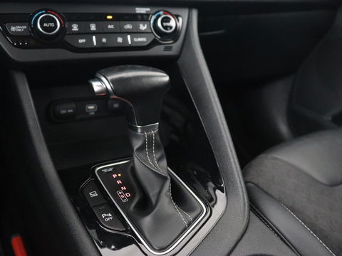 Kia Niro 1.6 GDi Hybrid DynamicLine | Automaat | Apple Carplay | LED | Camera |