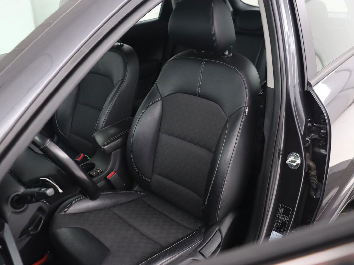 Kia Niro 1.6 GDi Hybrid DynamicLine | Automaat | Apple Carplay | LED | Camera |