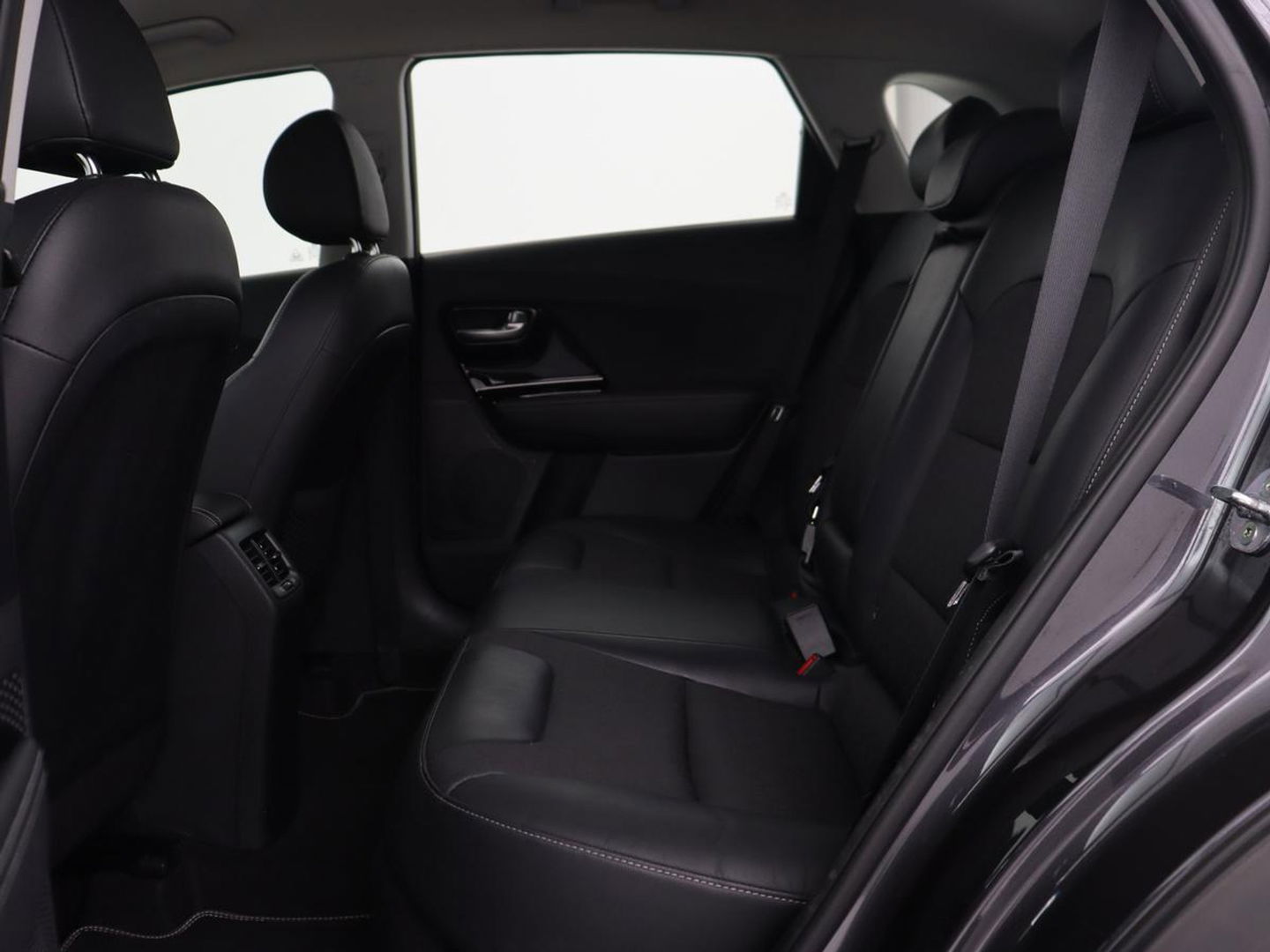 Kia Niro 1.6 GDi Hybrid DynamicLine | Automaat | Apple Carplay | LED | Camera |