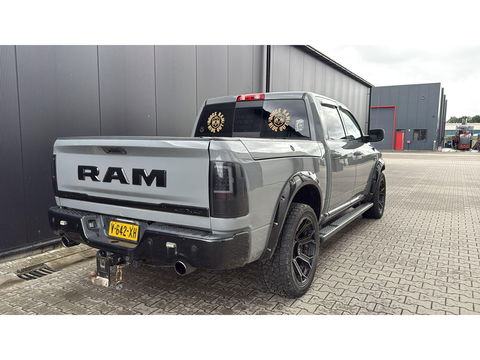 Dodge Ram 1500 5.7 V8 4x4 Crew Cab 5'7 Limited