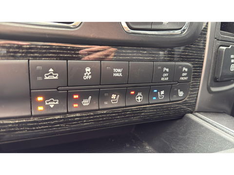 Dodge Ram 1500 5.7 V8 4x4 Crew Cab 5'7 Limited
