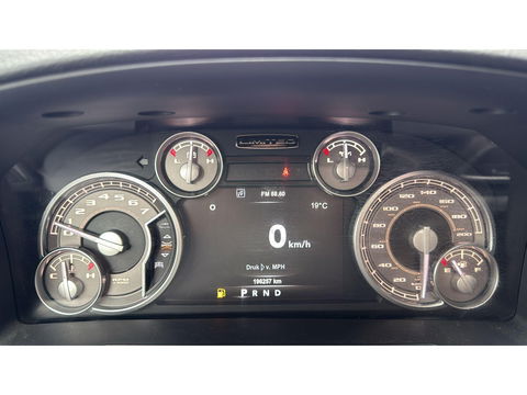 Dodge Ram 1500 5.7 V8 4x4 Crew Cab 5'7 Limited