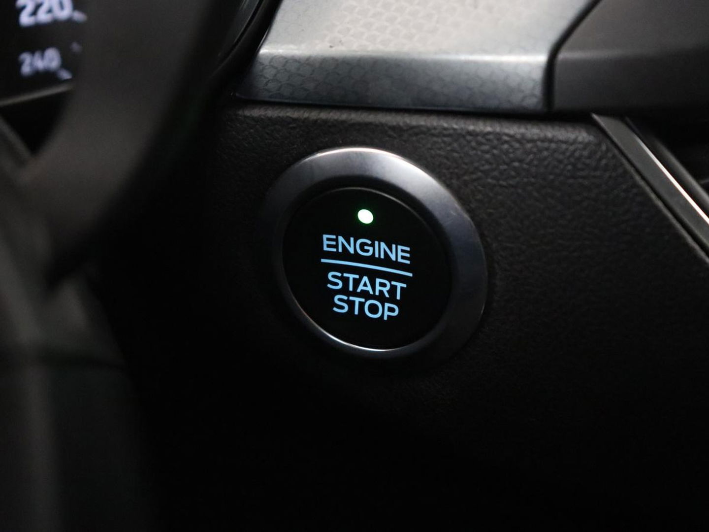 Ford Focus 1.5 EcoBoost Active Business | Trekhaak | Automaat | Rijstrook Ass. |