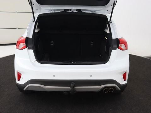 Ford Focus 1.5 EcoBoost Active Business | Trekhaak | Automaat | Rijstrook Ass. |