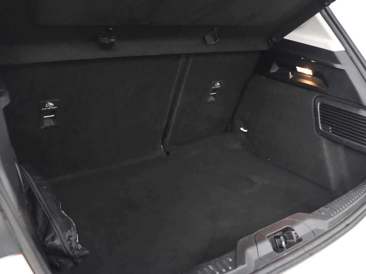 Ford Focus 1.5 EcoBoost Active Business | Trekhaak | Automaat | Rijstrook Ass. |
