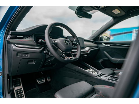 Škoda Octavia Combi 1.4 TSI RS iV PHEV | TREKHAAK | COMFORT SPORT STOELEN | ALCANTARA
