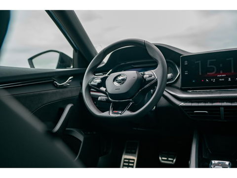 Škoda Octavia Combi 1.4 TSI RS iV PHEV | TREKHAAK | COMFORT SPORT STOELEN | ALCANTARA