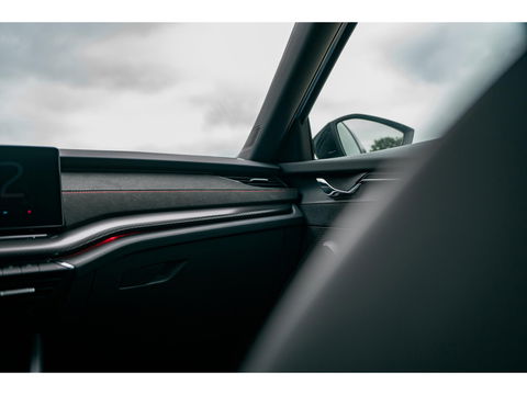 Škoda Octavia Combi 1.4 TSI RS iV PHEV | TREKHAAK | COMFORT SPORT STOELEN | ALCANTARA
