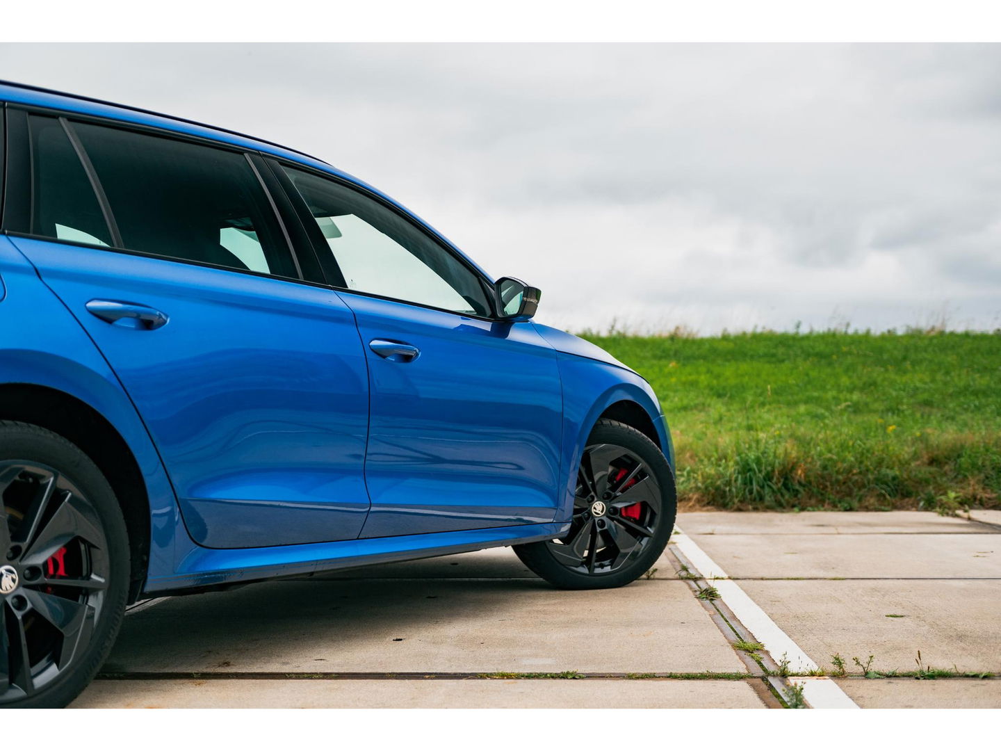 Škoda Octavia Combi 1.4 TSI RS iV PHEV | TREKHAAK | COMFORT SPORT STOELEN | ALCANTARA
