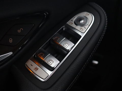 Mercedes-Benz C-Klasse Estate 180 Business Solution AMG | Trekhaak | Night-pakket | Navigatie | LED |