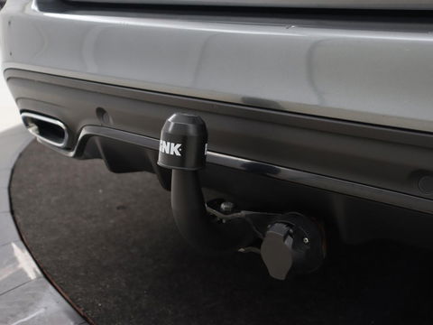 Mercedes-Benz C-Klasse Estate 180 Business Solution AMG | Trekhaak | Night-pakket | Navigatie | LED |