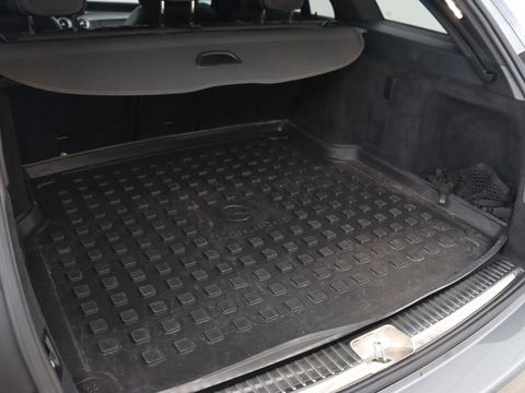 Mercedes-Benz C-Klasse Estate 180 Business Solution AMG | Trekhaak | Night-pakket | Navigatie | LED |