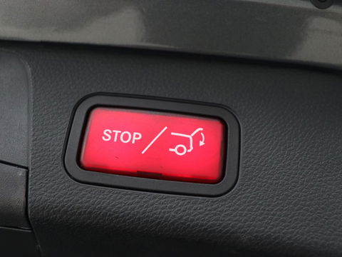Mercedes-Benz C-Klasse Estate 180 Business Solution AMG | Trekhaak | Night-pakket | Navigatie | LED |
