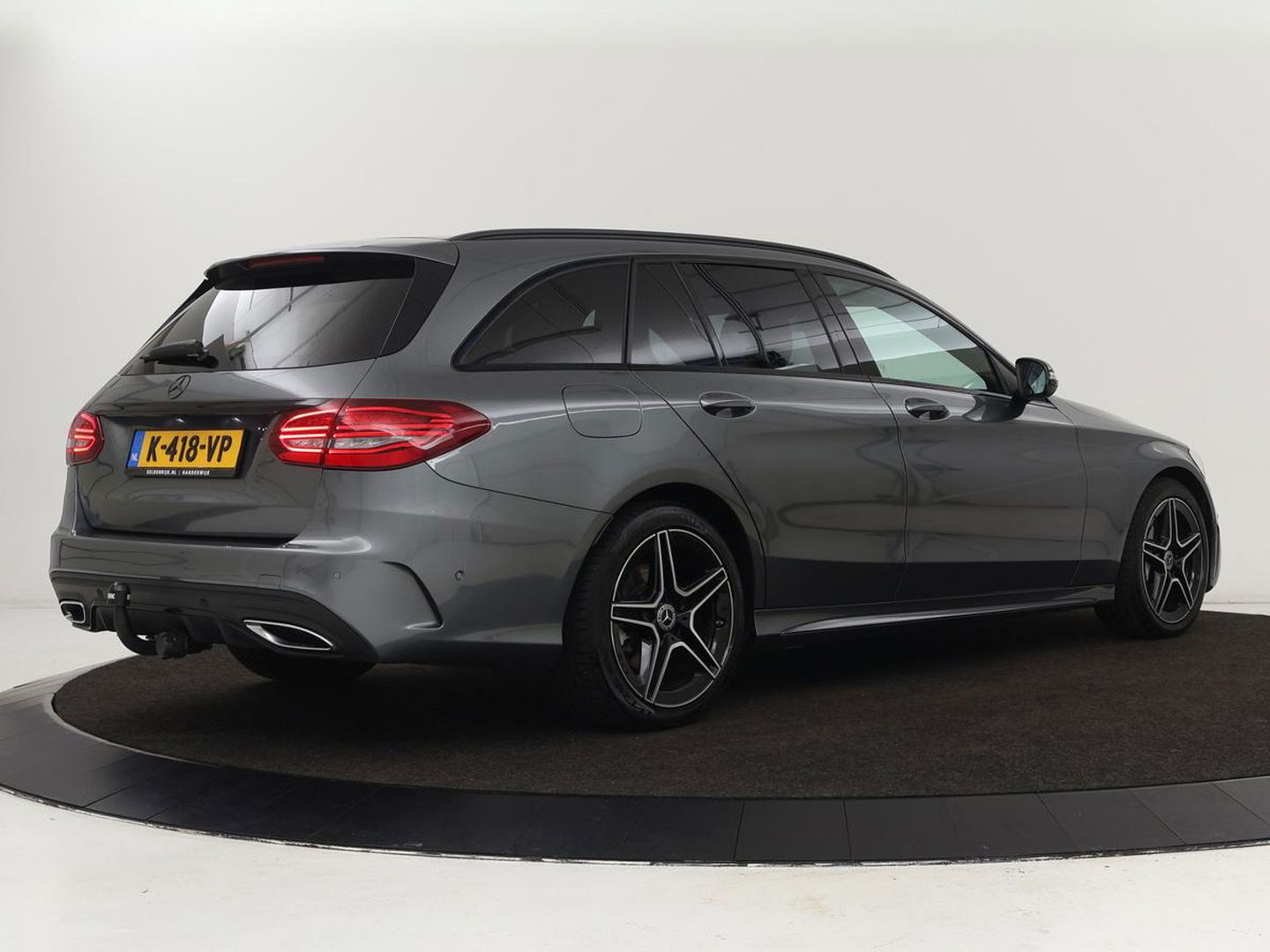 Mercedes-Benz C-Klasse Estate 180 Business Solution AMG | Trekhaak | Night-pakket | Navigatie | LED |