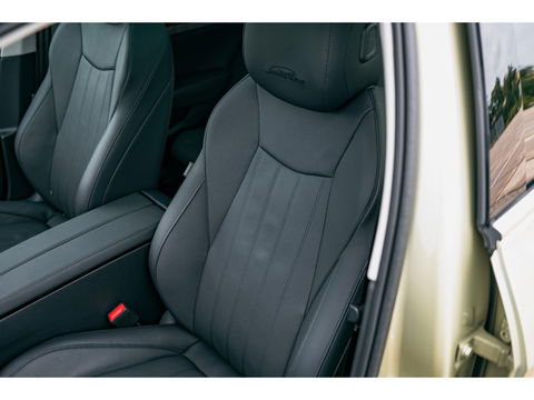 Škoda Superb Combi 1.5 TSI PHEV Laurin & Klement | PANO | TREKHAAK | LEDER