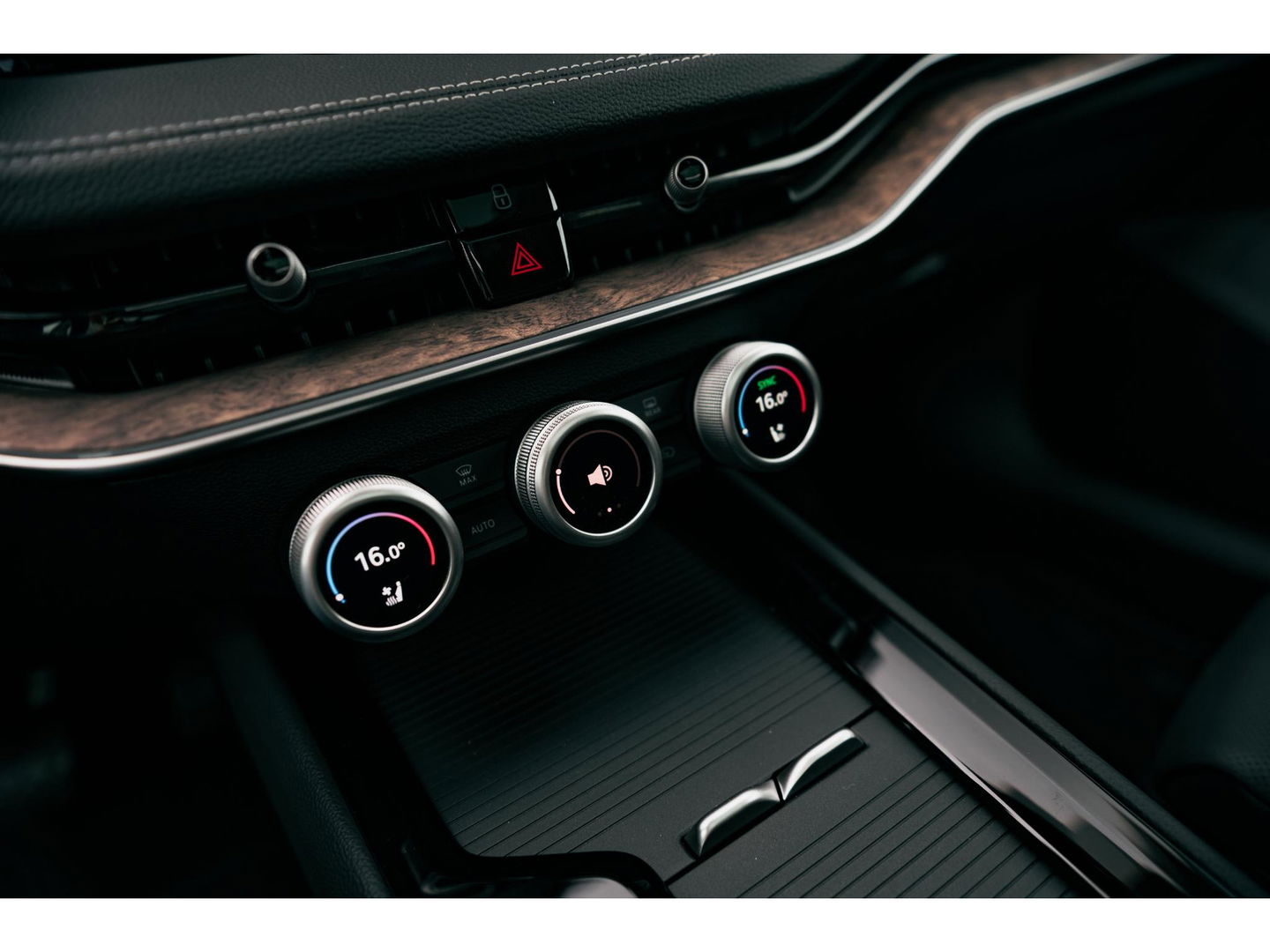 Škoda Superb Combi 1.5 TSI PHEV Laurin & Klement | PANO | TREKHAAK | LEDER