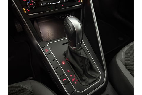 Volkswagen Polo 1.0 TSI Highline DSG LED Carplay Clima Navigatie PDC 15"LMV