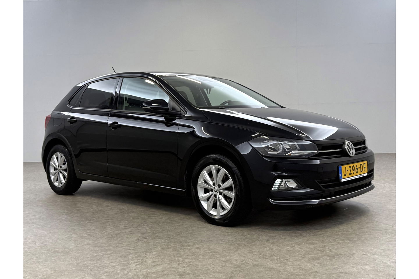Volkswagen Polo 1.0 TSI Highline DSG LED Carplay Clima Navigatie PDC 15"LMV