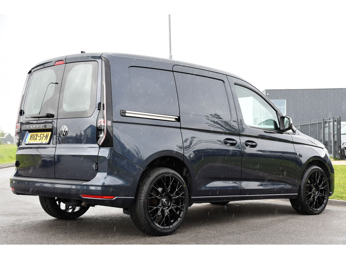 Volkswagen Caddy Cargo 2.0 TDI L1 PB Edition Virtual, Adaptieve Cruise, Camera, Carplay, Led, Automaat, NAVI, Sensoren, Multimedia, Uniek!