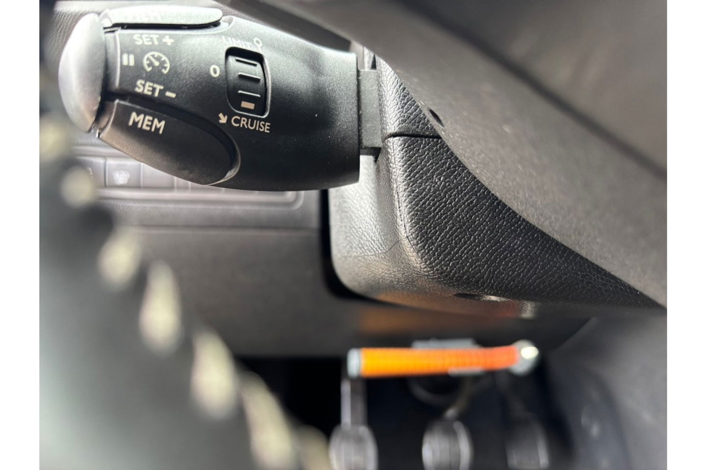 Peugeot 308 1.2 PURETECH STYLE 110 PK NAVI AIRCO/ECC PDC