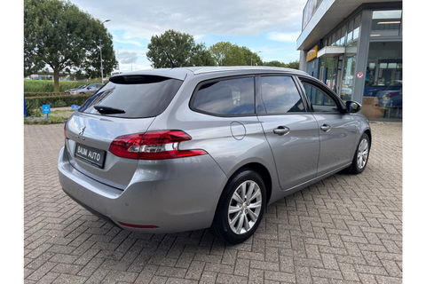 Peugeot 308 1.2 PURETECH STYLE 110 PK NAVI AIRCO/ECC PDC
