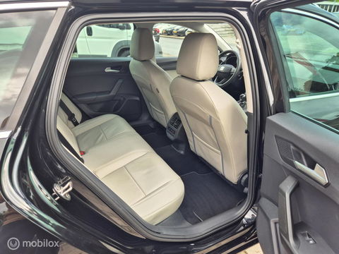 SEAT Leon Sportstourer 1.5 TSI Style Launch Edition, Leer, Virtual Cockpit