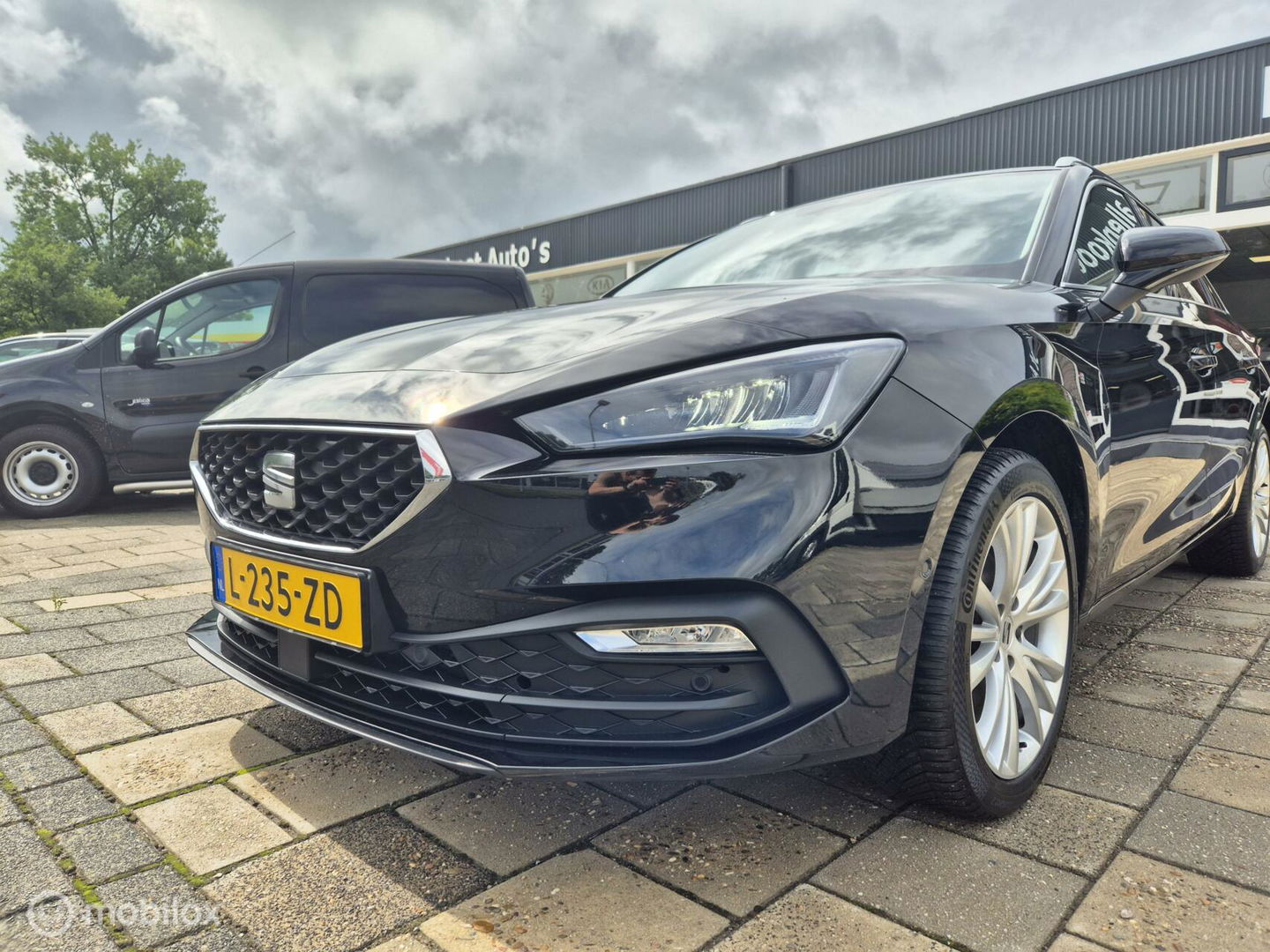 SEAT Leon Sportstourer 1.5 TSI Style Launch Edition, Leer, Virtual Cockpit