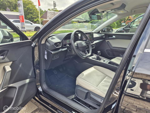 SEAT Leon Sportstourer 1.5 TSI Style Launch Edition, Leer, Virtual Cockpit