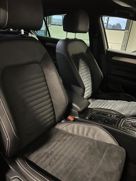 Volkswagen Passat 1.5 TSI 150PK R-line Virtual Trekhaak NAP