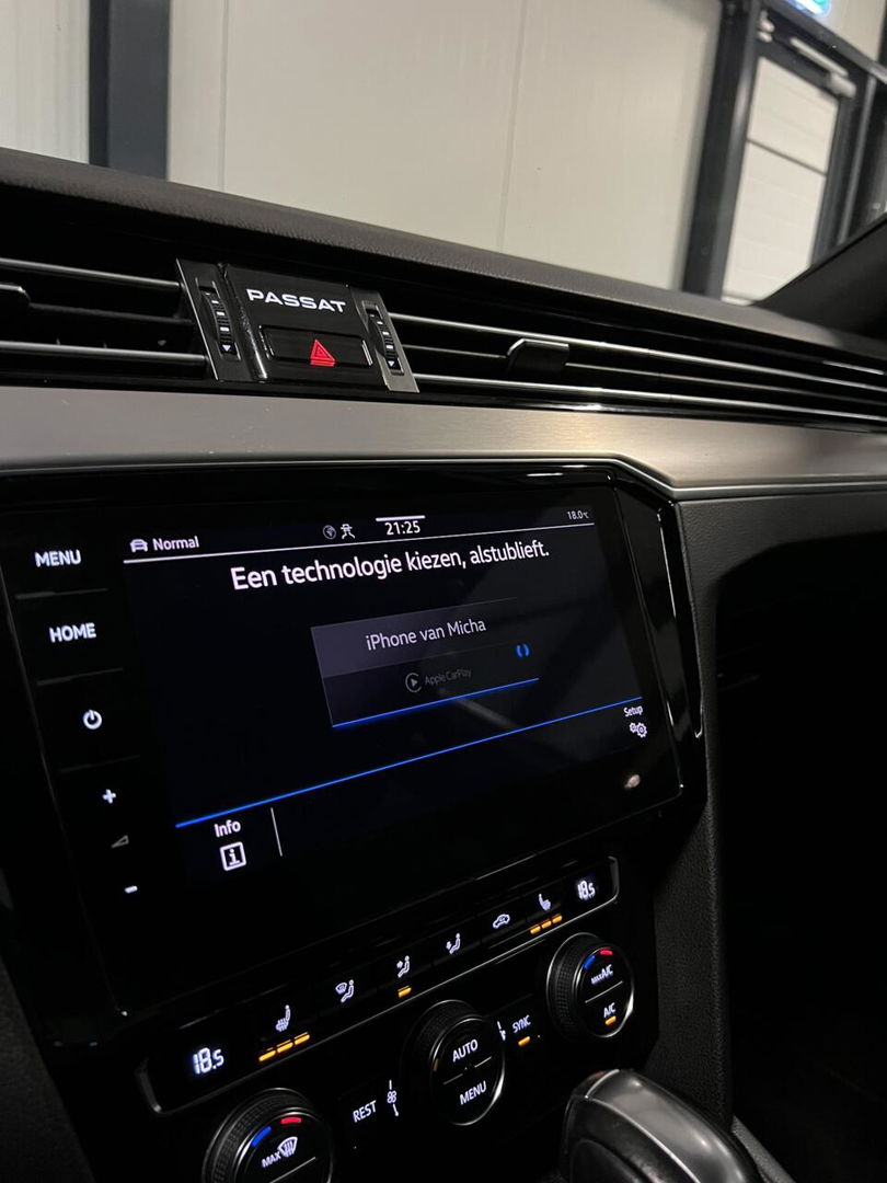 Volkswagen Passat 1.5 TSI 150PK R-line Virtual Trekhaak NAP