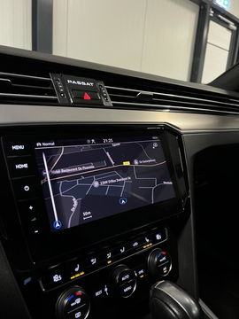 Volkswagen Passat 1.5 TSI 150PK R-line Virtual Trekhaak NAP