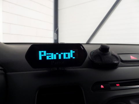 Kia Picanto 1.0 CVVT ISG Comfort Pack "Origineel NL!" Airco Trekhaak Bluetooth Elektrische ramen 4-Seizoenen banden