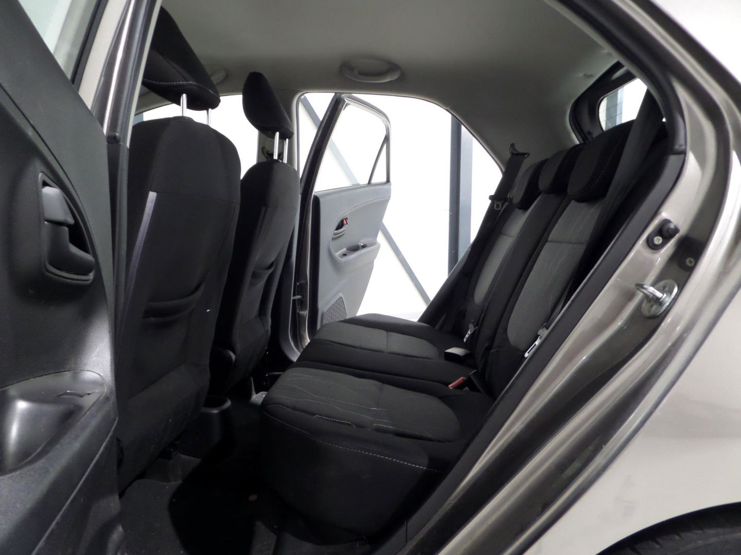 Kia Picanto 1.0 CVVT ISG Comfort Pack "Origineel NL!" Airco Trekhaak Bluetooth Elektrische ramen 4-Seizoenen banden