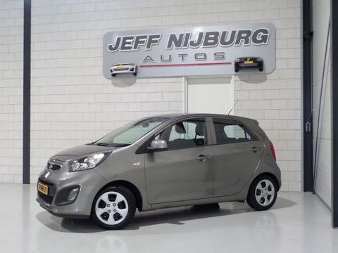 Kia Picanto 1.0 CVVT ISG Comfort Pack "Origineel NL!" Airco Trekhaak Bluetooth Elektrische ramen 4-Seizoenen banden
