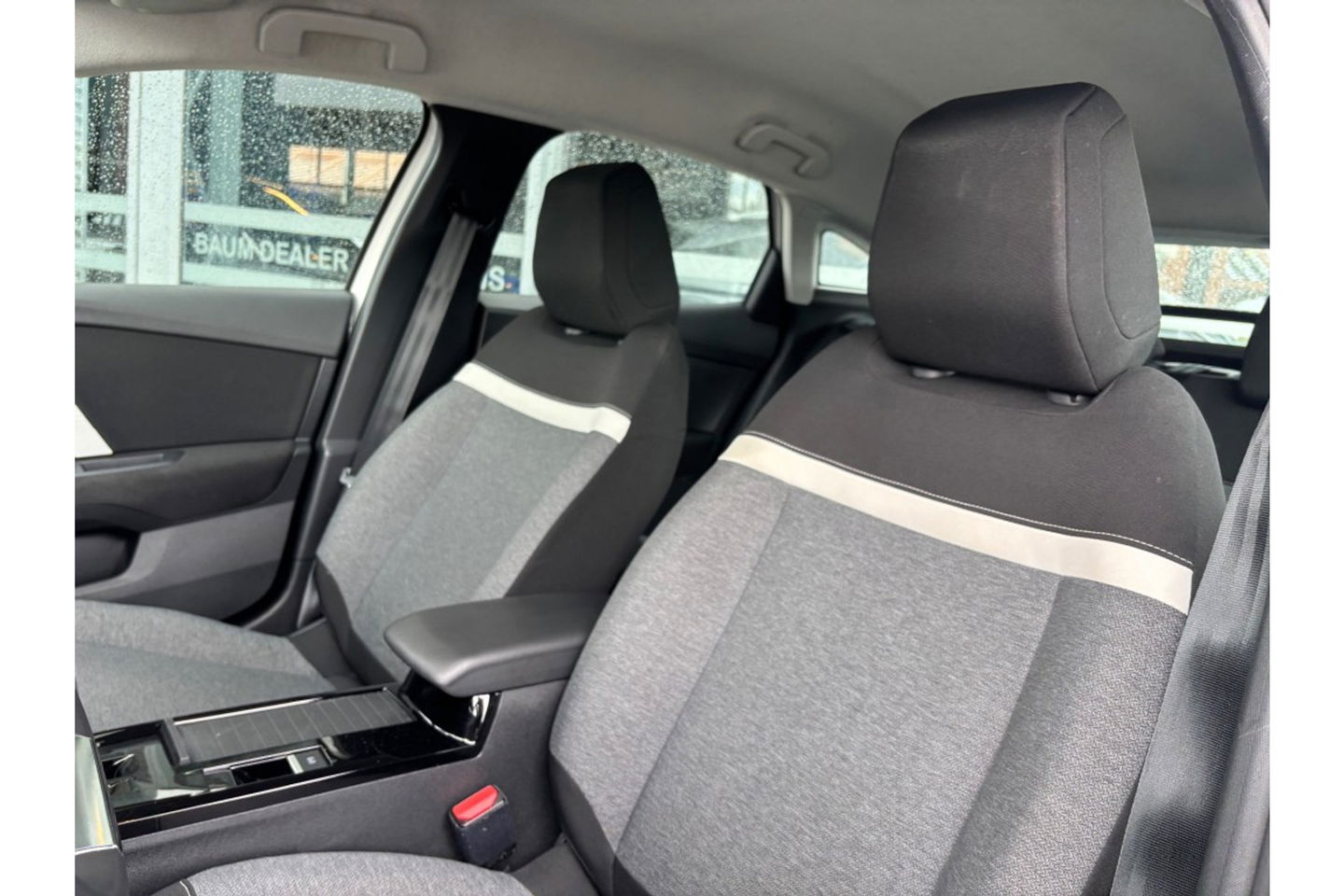 Citroën C4 1.2 PURETECH FEEL ED. AIRCO CAPLAY STOELVEW
