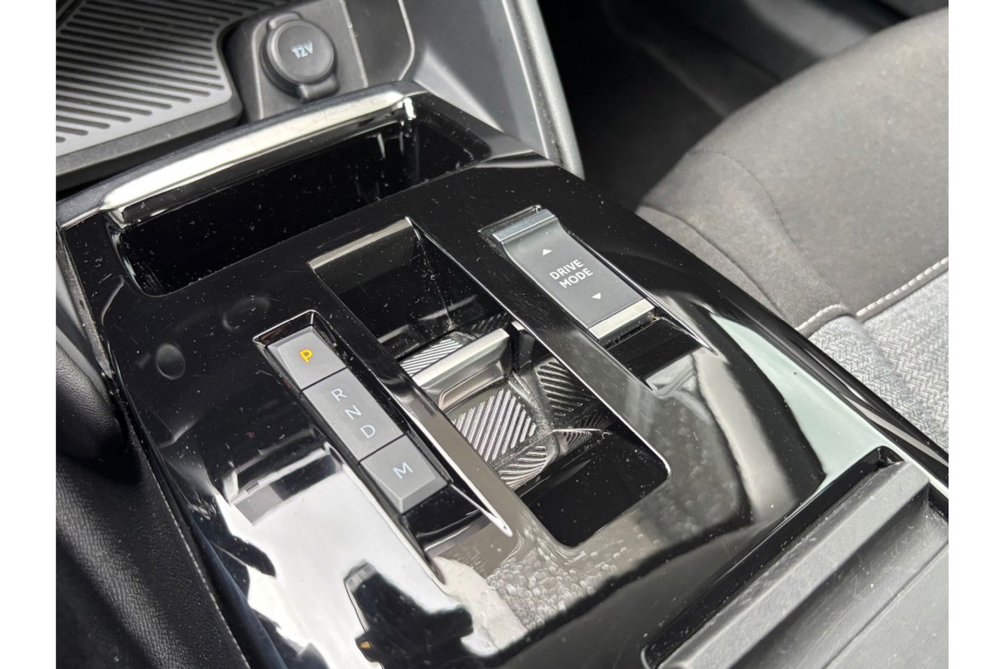 Citroën C4 1.2 PURETECH FEEL ED. AIRCO CAPLAY STOELVEW