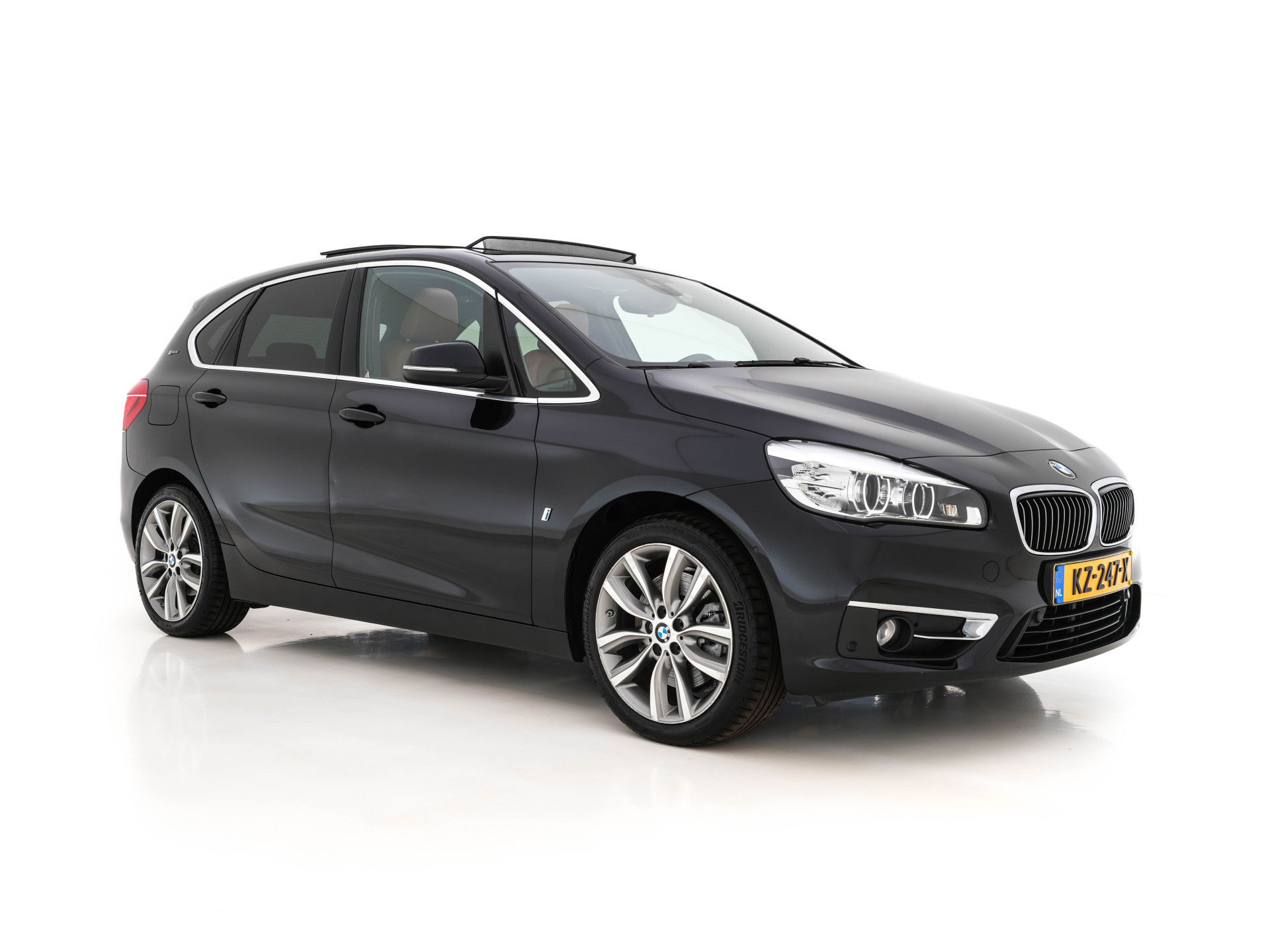 BMW 2 Serie Active Tourer 225xe iPerformance Centennial High Executive Aut. *PANO | HEAD-UP | FULL-LEATHER | FULL-LED | HARMAN/KARDON | KEYLESS | NAVI-FULLMAP | ECC | PDC | CRUISE | 18''ALU*