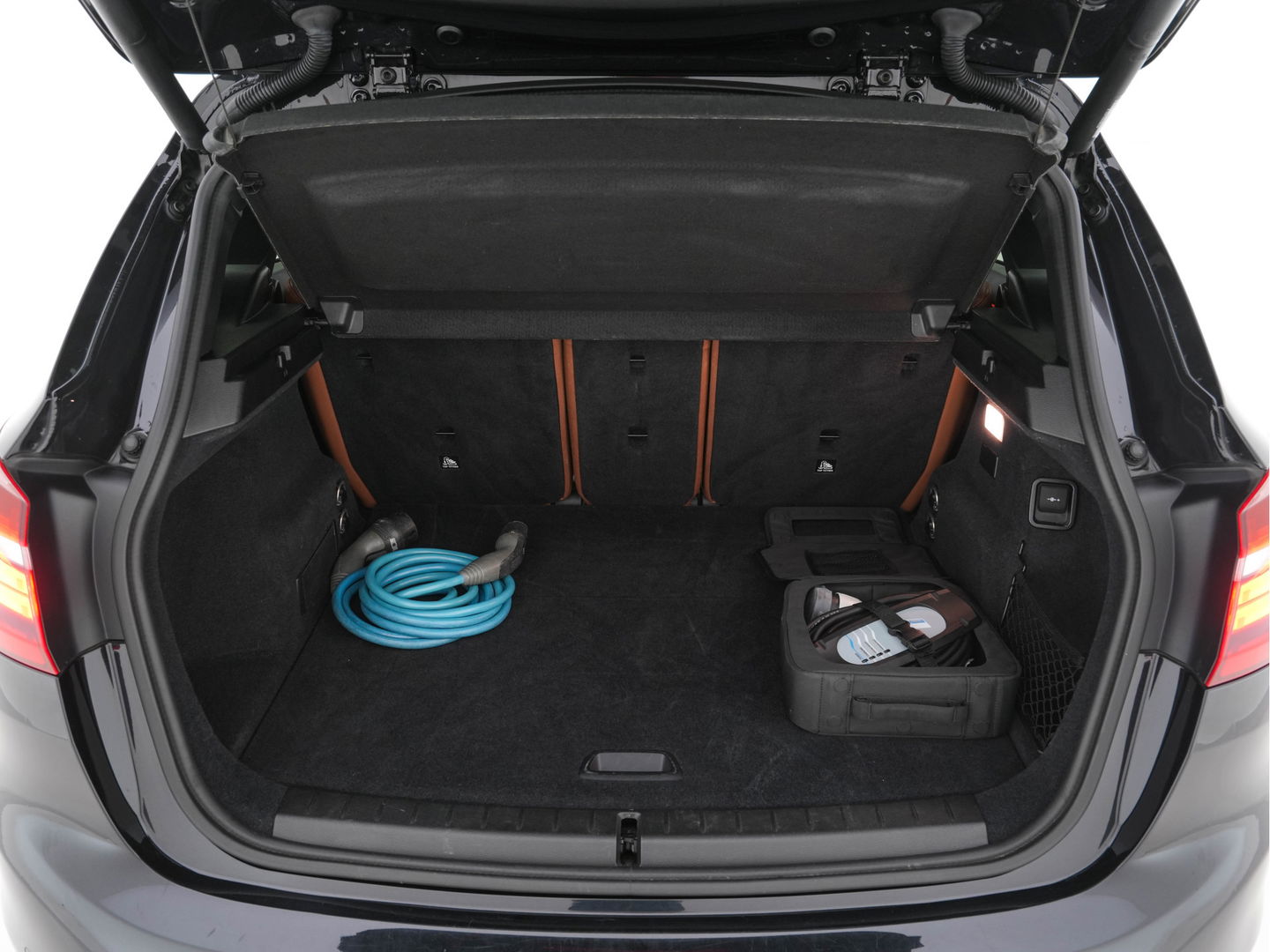 BMW 2 Serie Active Tourer 225xe iPerformance Centennial High Executive Aut. *PANO | HEAD-UP | FULL-LEATHER | FULL-LED | HARMAN/KARDON | KEYLESS | NAVI-FULLMAP | ECC | PDC | CRUISE | 18''ALU*
