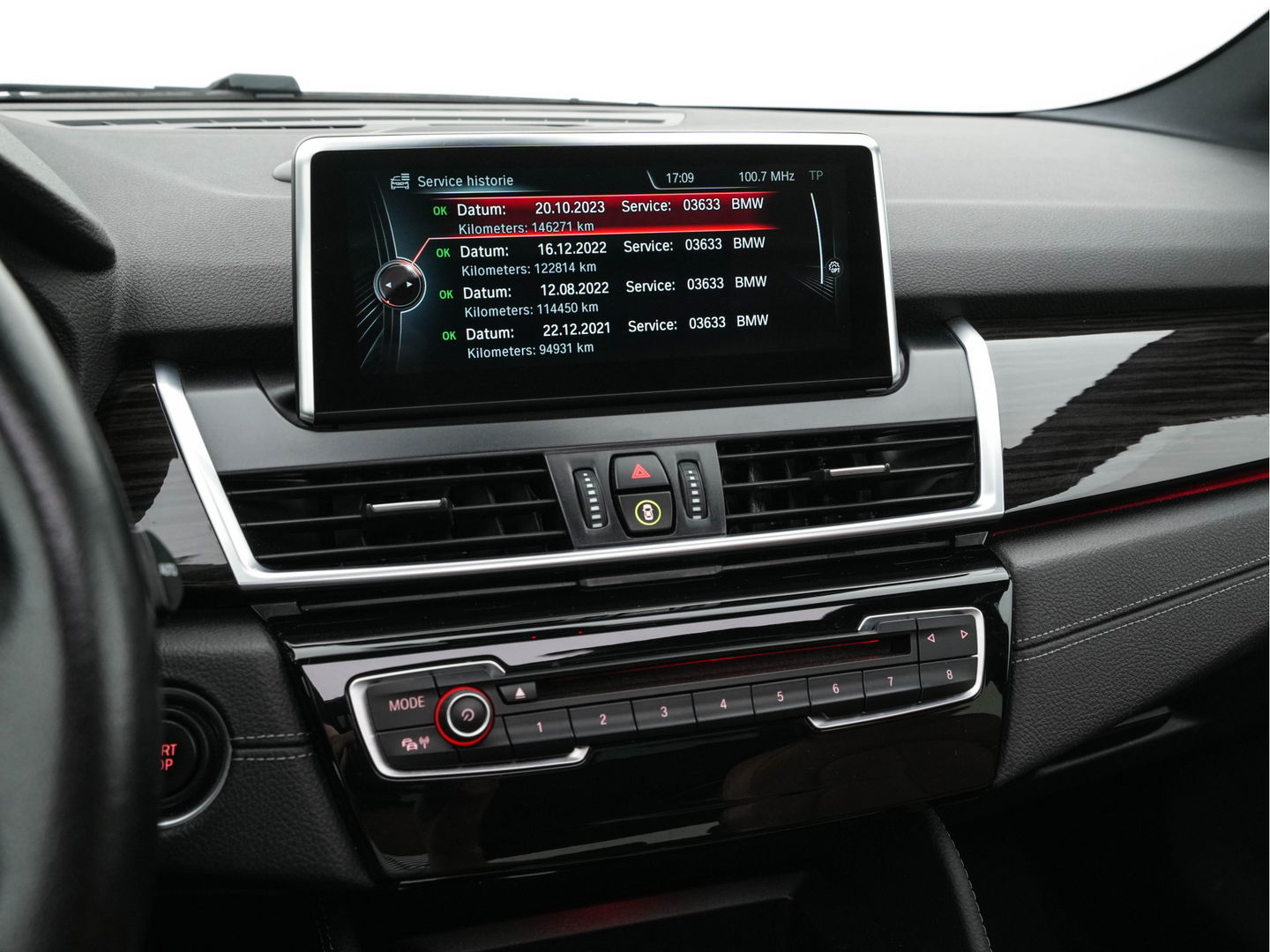 BMW 2 Serie Active Tourer 225xe iPerformance Centennial High Executive Aut. *PANO | HEAD-UP | FULL-LEATHER | FULL-LED | HARMAN/KARDON | KEYLESS | NAVI-FULLMAP | ECC | PDC | CRUISE | 18''ALU*