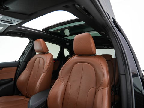 BMW 2 Serie Active Tourer 225xe iPerformance Centennial High Executive Aut. *PANO | HEAD-UP | FULL-LEATHER | FULL-LED | HARMAN/KARDON | KEYLESS | NAVI-FULLMAP | ECC | PDC | CRUISE | 18''ALU*